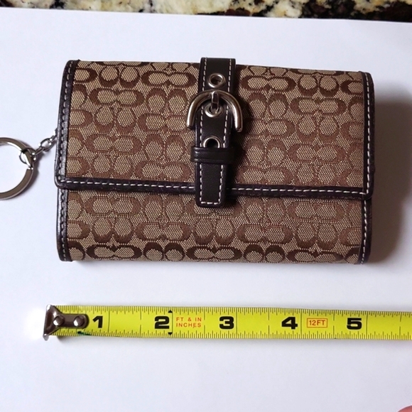 Coach Wallet with Key Ring - Picture 5 of 6